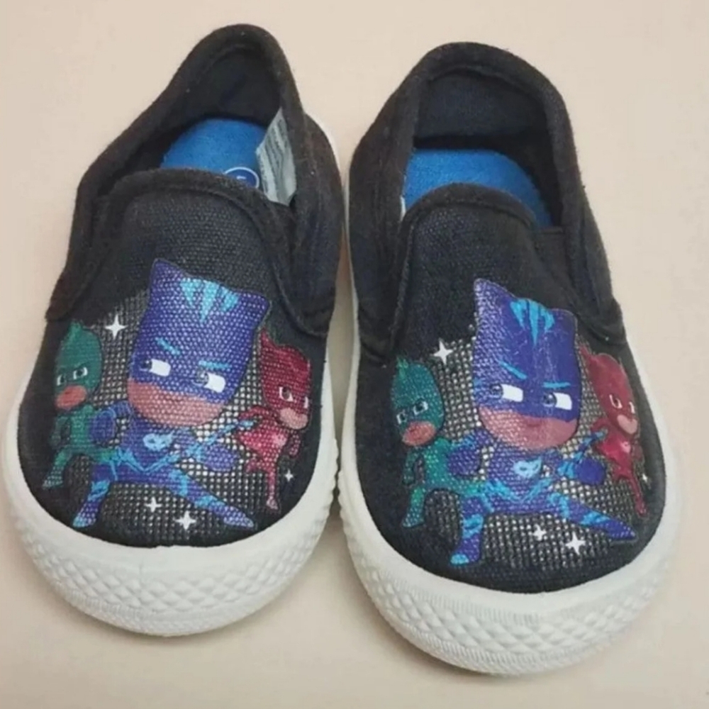 PJ Mask canvas loafers Size 5t